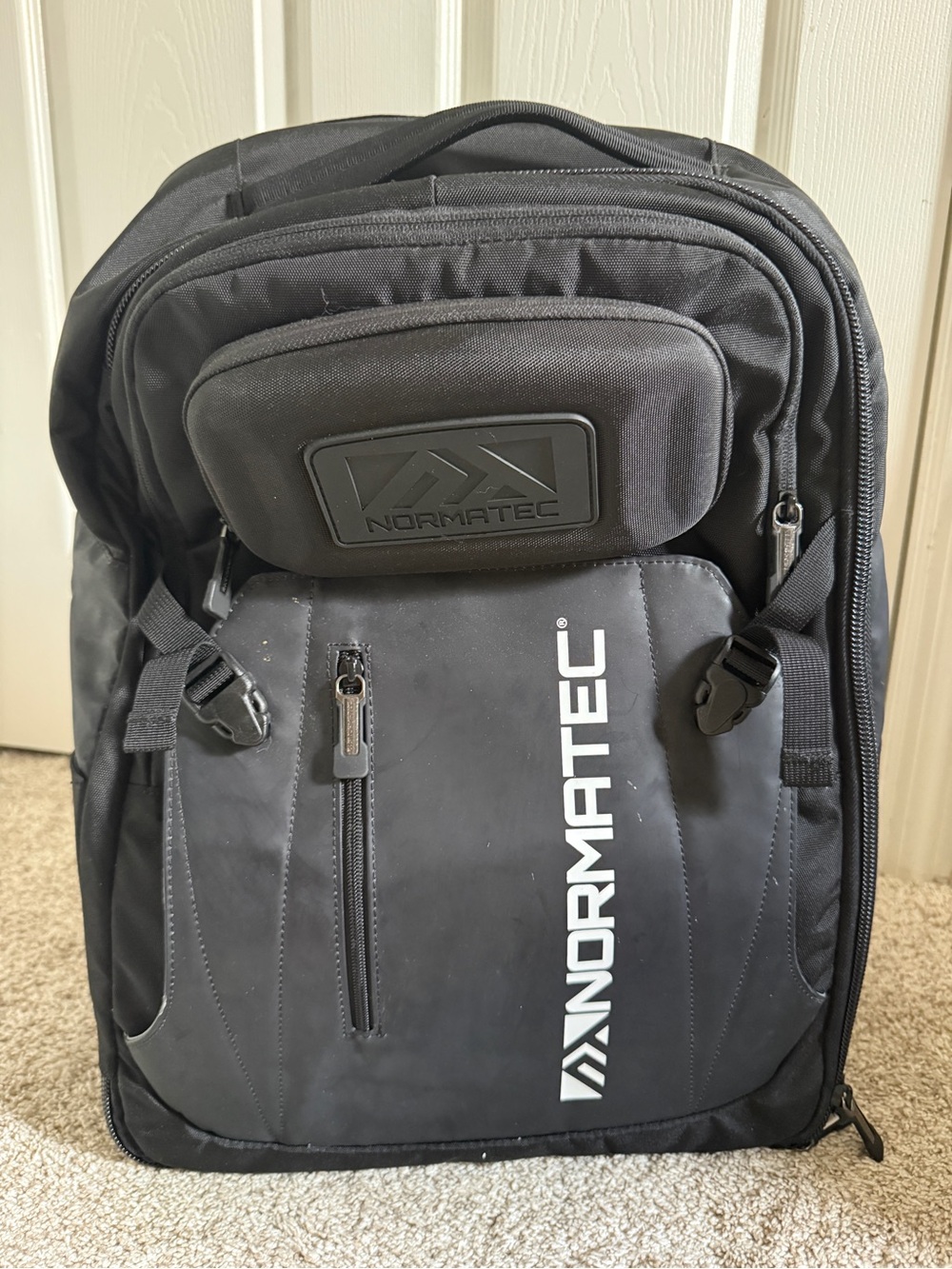 Normatec Backpack - Picture 3 of 6